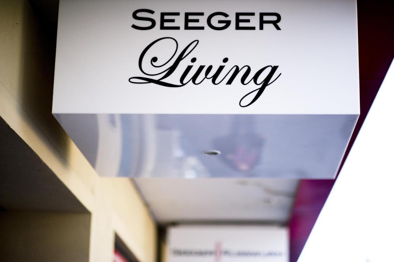 Seeger Living Premium Downtown Карлсруе Екстериор снимка